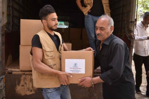 Interpal distributes aid to Palestinian refugees in need