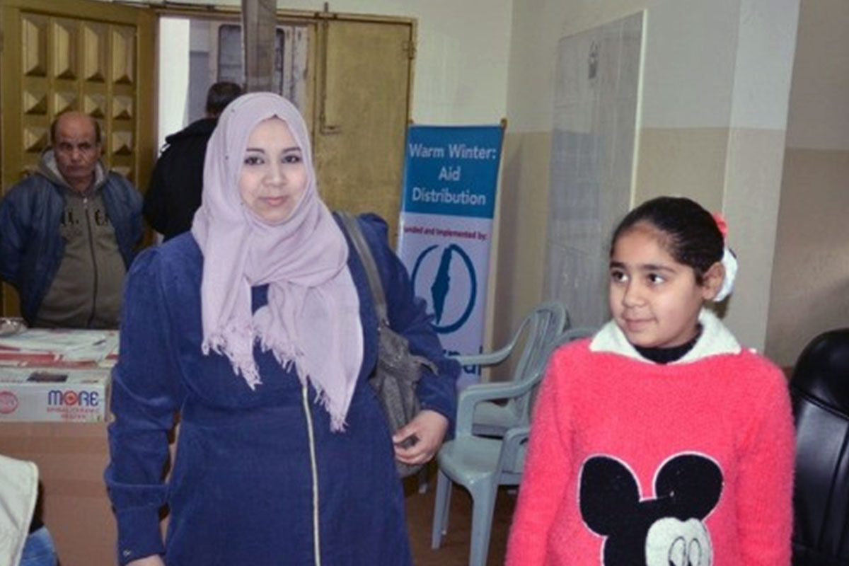 saeda-tumblr_om1evd3NS71rz1w77o4_500 Saeda Shaladan; a 40-year-old mother of five from Gaza, pictured in 2017 during our Winter Humanitarian Aid campaign